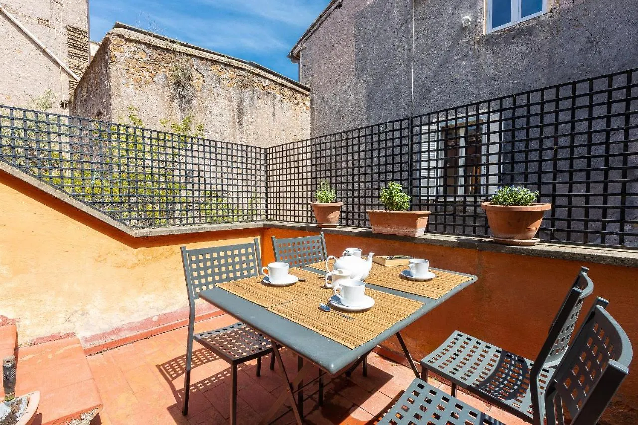 Ciambella Terrace-Rental In Rom